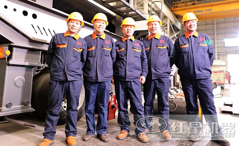 規(guī)模化生產(chǎn)車間，專業(yè)化技術人才