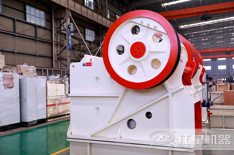 細(xì)碎顎式破碎機用于石子二級破碎 細(xì)碎顎式破碎機用于石子二級破碎